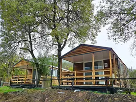 Bungalows y Cabañas SOLOPUENT Natur apartamentos turísticos en Castiello de Jaca